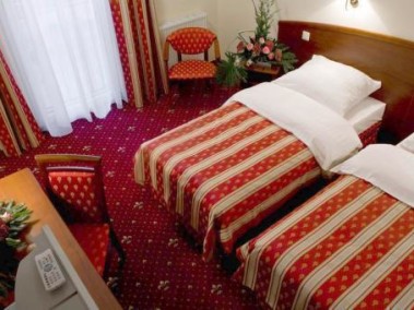 Hotel na Skraju Puszczy