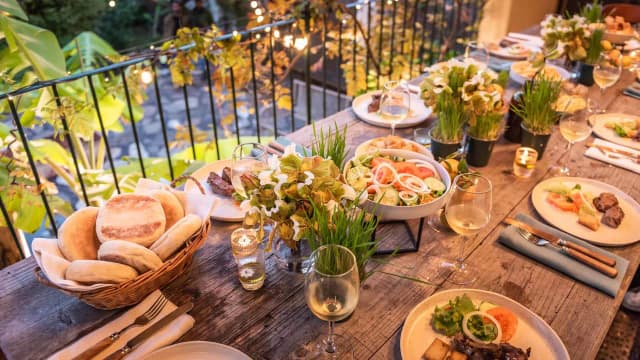 Gdzie zjeść w Funchal? Odkryj najlepsze lokalne restauracje Gdzie zjeść w Funchal? Odkryj najlepsze lokalne restauracje