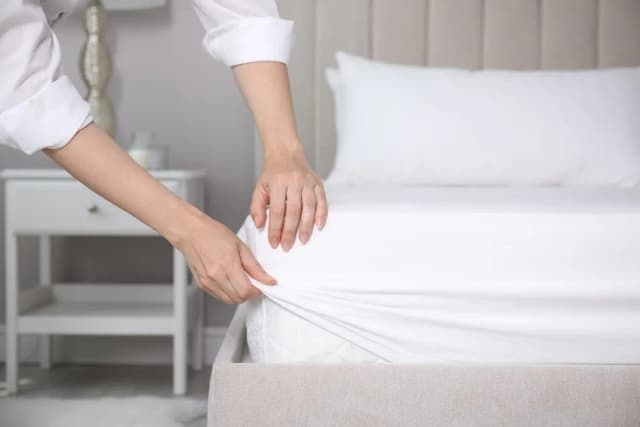 Jak pościelić łóżko w hotelu - 5 kroków do idealnego wyglądu Jak pościelić łóżko w hotelu - 5 kroków do idealnego wyglądu